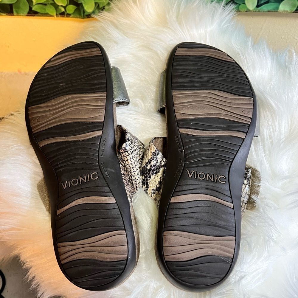 Vionic Sandals  - Picture 2 of 4